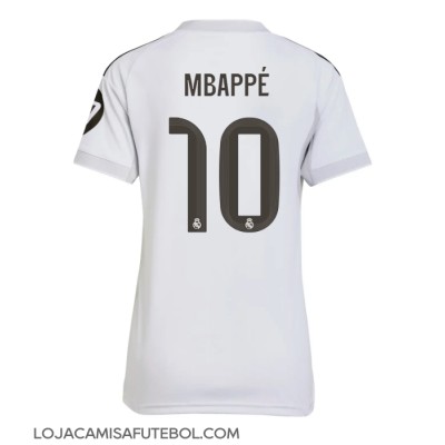 Camisa de Futebol Real Madrid Kylian Mbappe #10 Equipamento Principal Mulheres 2025-26 Manga Curta Camisa de Futebol Real Madrid Kylian Mbappe #10 Equipamento Principal Mulheres 2025-26 Manga Curta